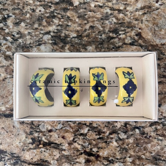 Vintage Pier 1 Ceramic Napkin Rings Floral Blue Flowers Yellow. - Picture 5 of 7
